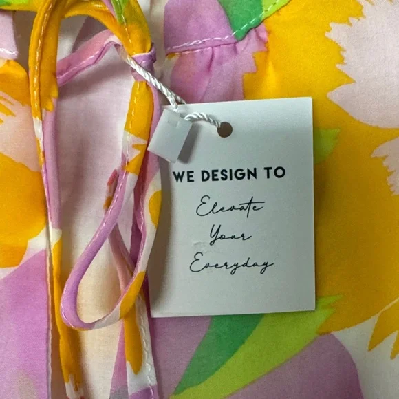 Michelle’s McDowell “Sea Flower Lilac” Valery Top Size Small - Picture 10 of 11